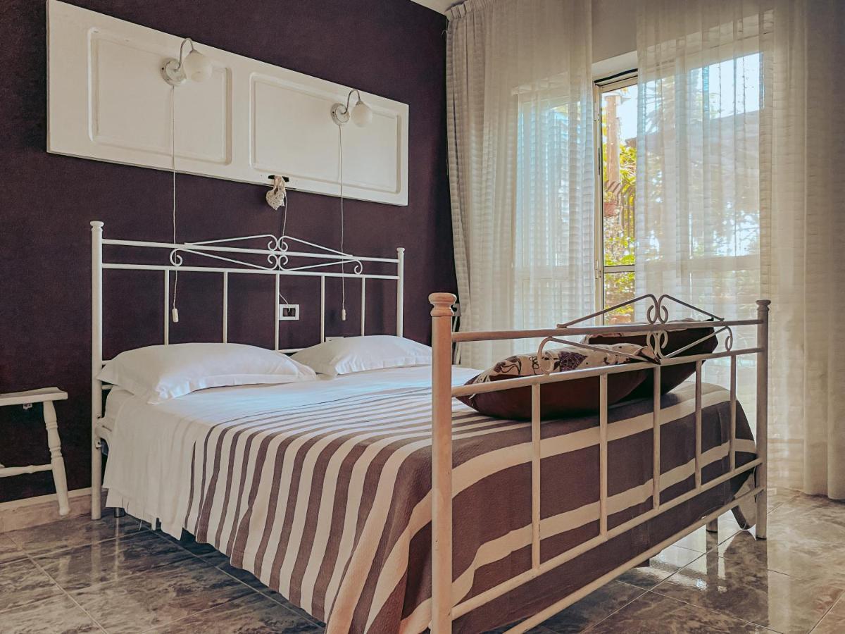 Il Ritrovo Di Ulisse Bed & Breakfast Villa San Giovanni Dış mekan fotoğraf